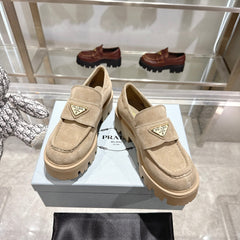 PRADA 25S THICK-SOLE LOAFERS 60 MM IN BEIGE SUEDE