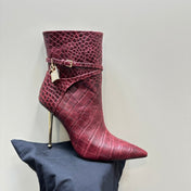 PADLOCK 10 CM ANKLE BOOTS IN BURGUNDY RED CROCODILE-EMBOSSED CALFSKIN