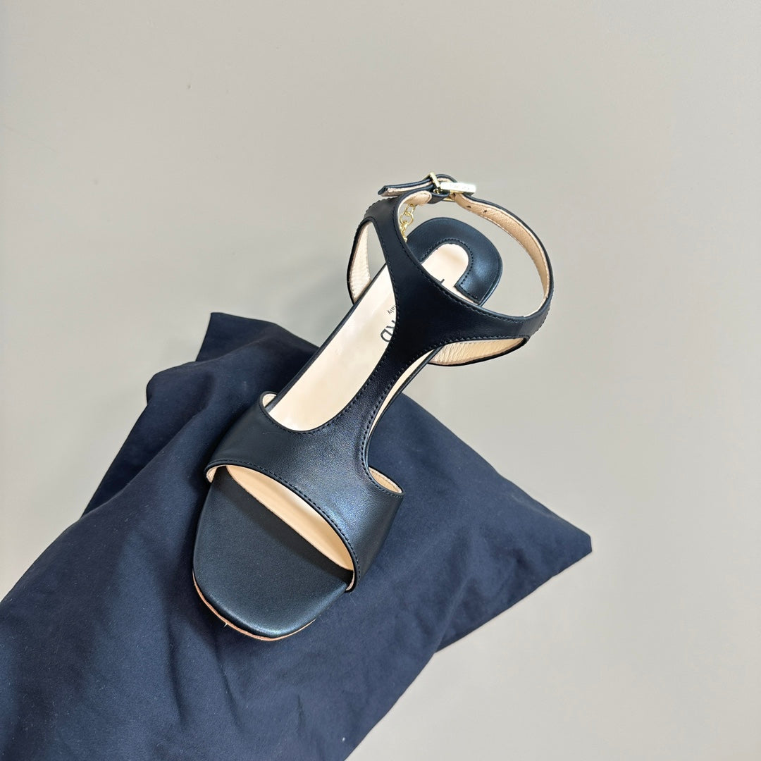 PADLOCK HIGH-HEELED SANDAL 10 CM IN BLACK CALFSKIN