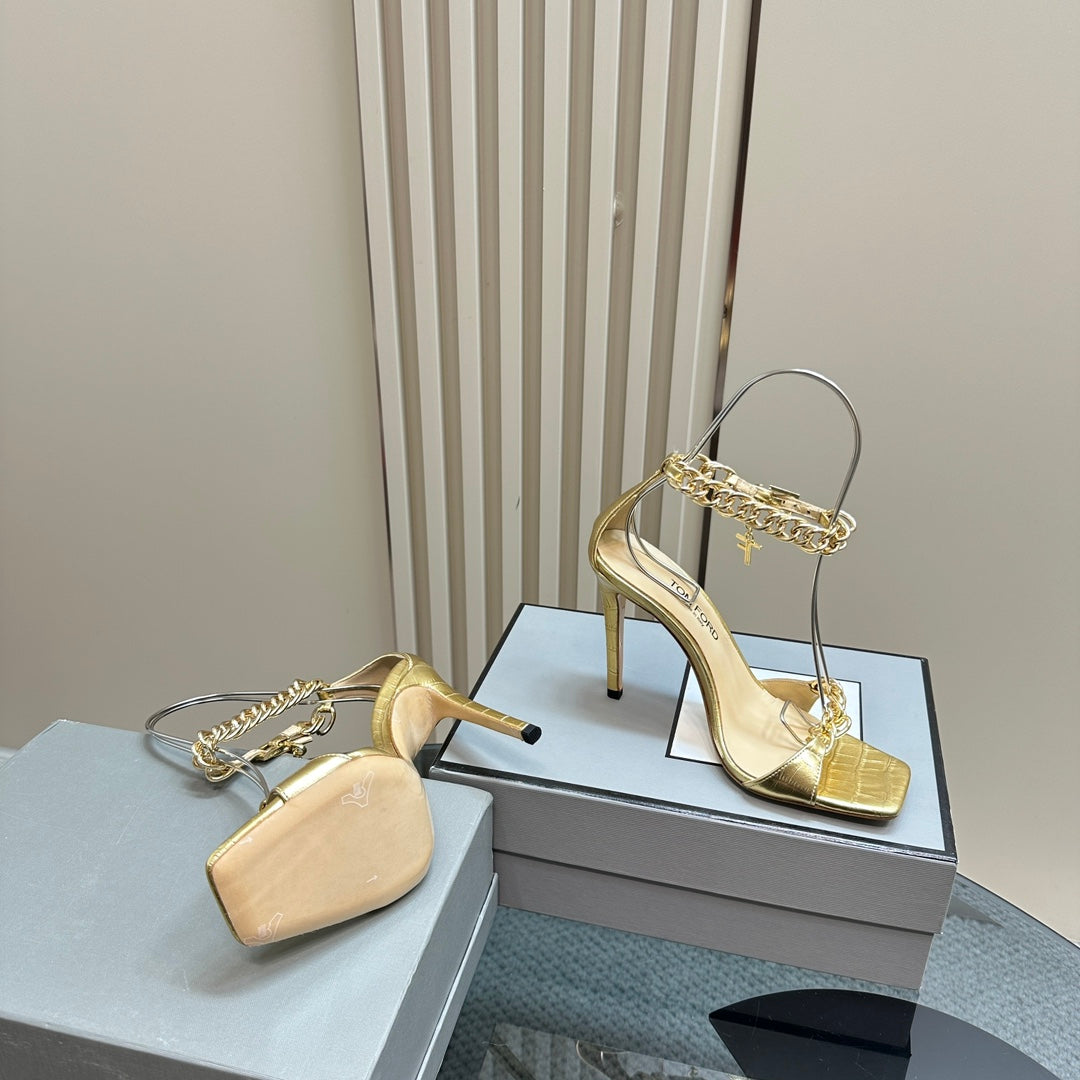 HIGH-HEELED SANDAL IN GOLD CALFSKIN