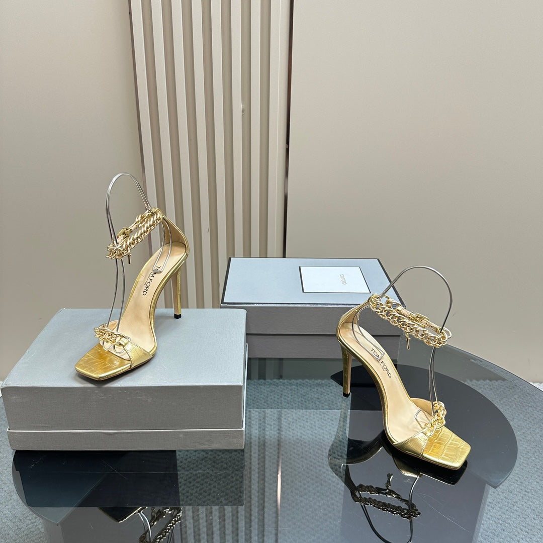 HIGH-HEELED SANDAL IN GOLD CALFSKIN