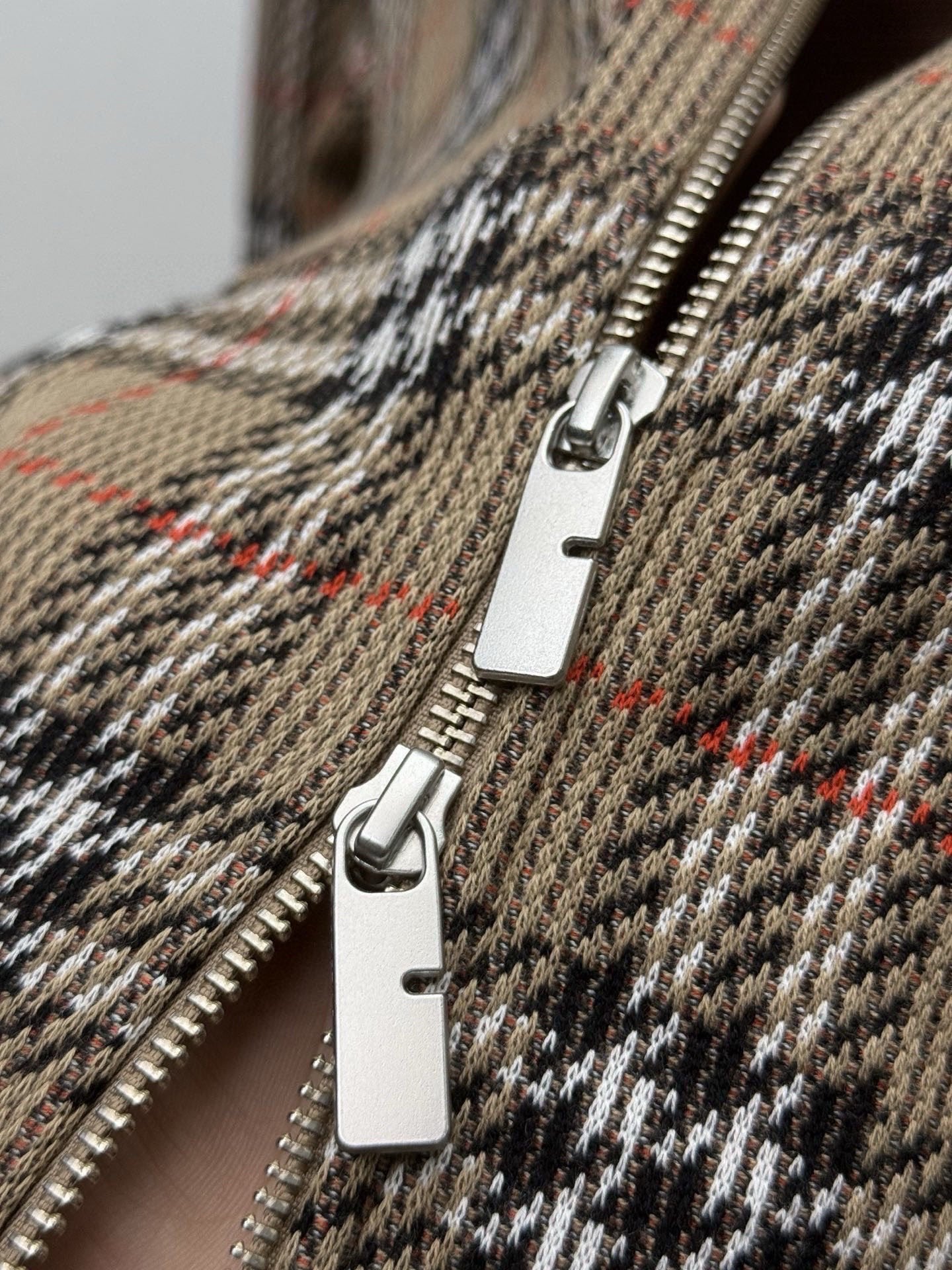 BURBERRY 26S JACKET 390