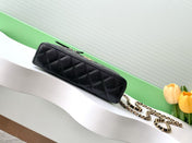 VANITY CASE 19 IN BLACK GRAINED CALFSKIN GOLD HARDWARE