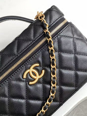 VANITY CASE 19 IN BLACK GRAINED CALFSKIN GOLD HARDWARE