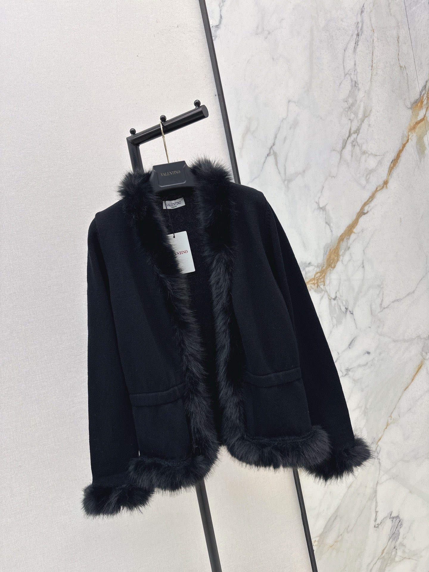 VALENTINO 26S KNIT CARDIGAN WITH FUR COLLAR STYLE 78