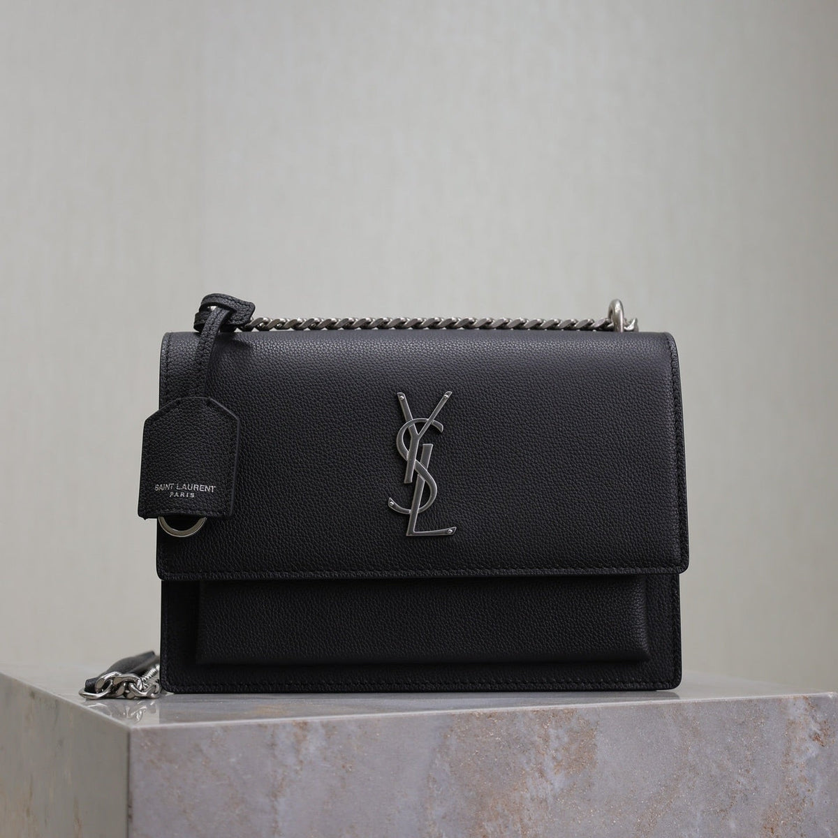YSL 25S SUNSET MEDIUM 22 IN BLACK GRAINED CALFSKIN SILVER HARDWRE