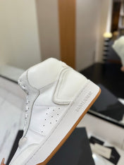 MID-TOP SNEAKERS IN WHITE PERFORATED LAMBSKIN