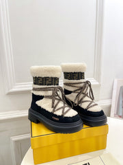 FENDI BOOTS 50MM IN BLACK AND BEIGE SHEARLING AND SUEDE