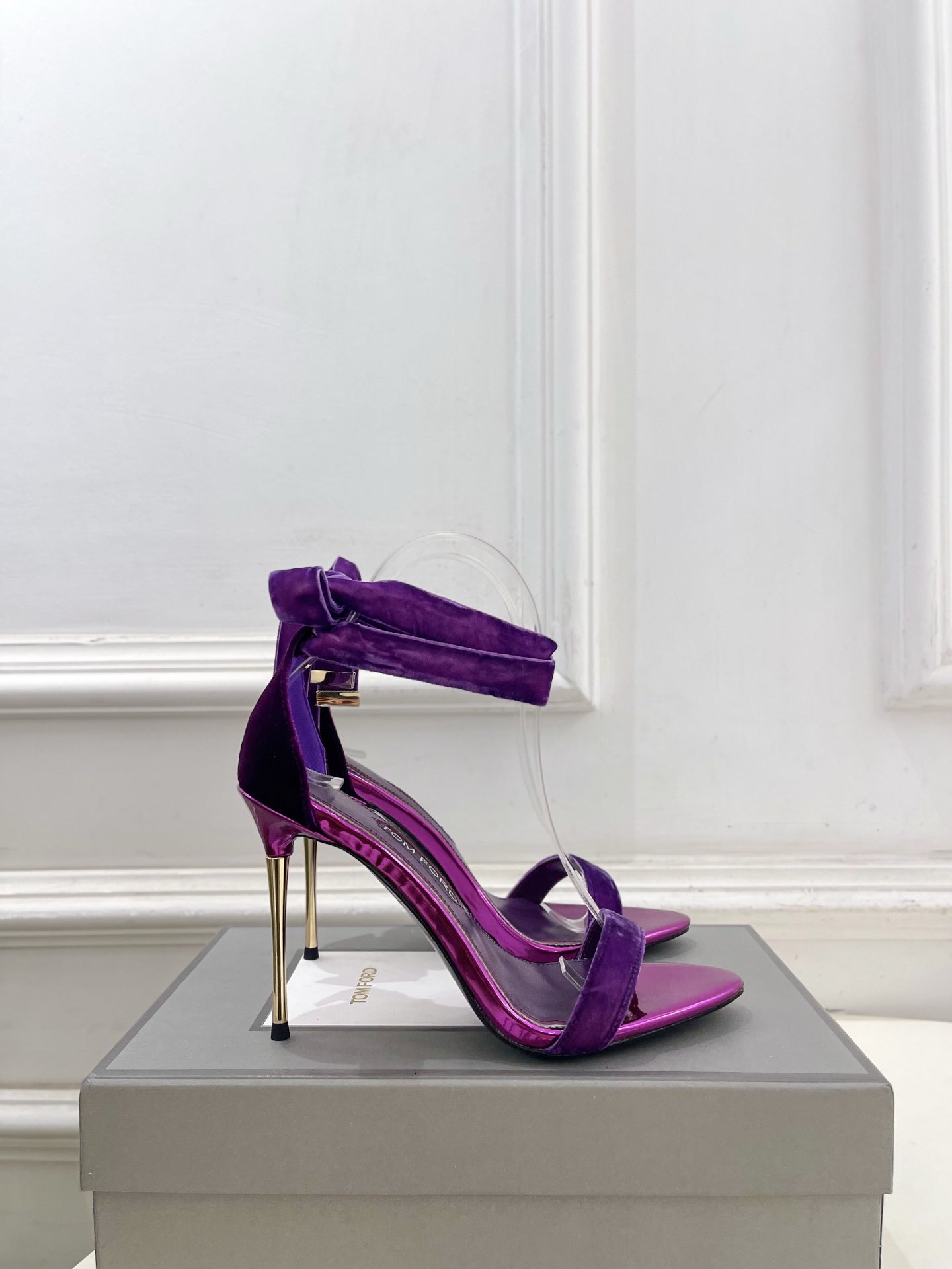 TOM FORD 26S HIGH-HEELED SANDALS 105 MM IN PURPLE FABRIC AND CALFSKIN