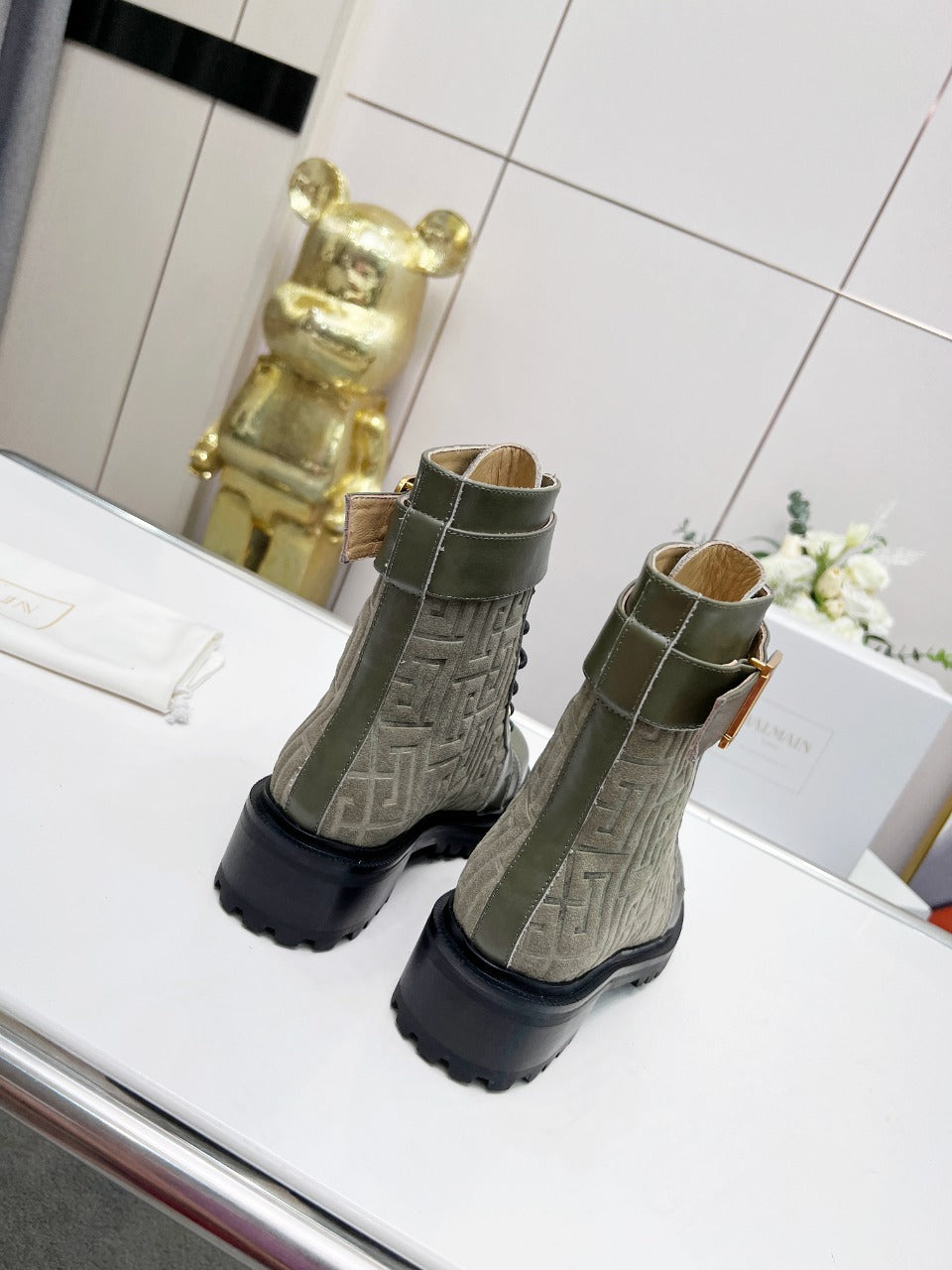 BALMAIN 26S BOOTS IN MOSS GREEN CALFSKIN AND SUEDE