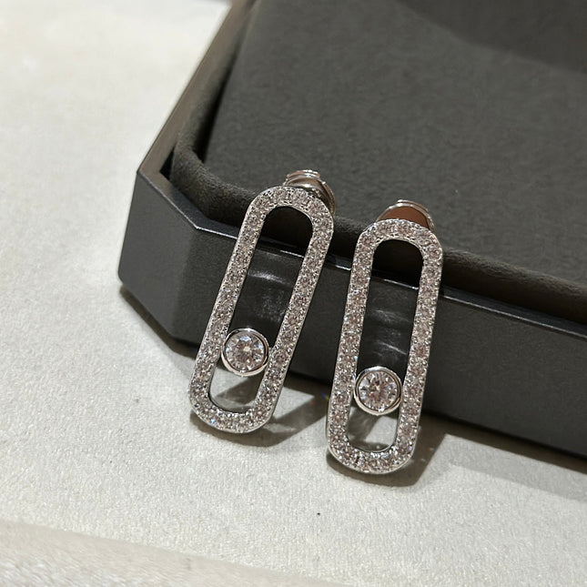 MOVE UNO MEDIUM PAVED DIAMOND EARRINGS