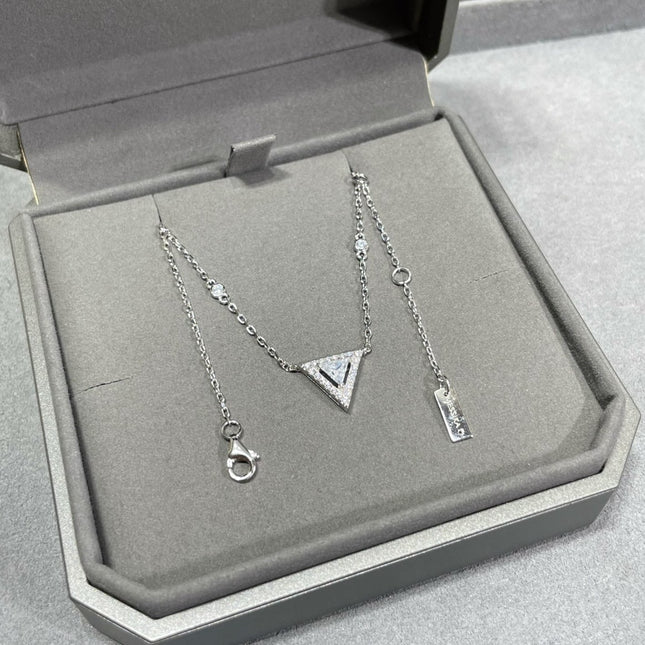 MESSIK TRIANGLE DIAMOND SILVER NECKLACE