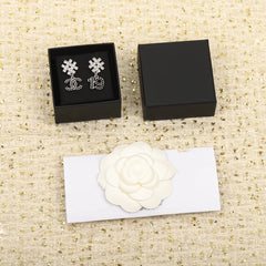 19 DOUBLE C SNOW SILVER EARRINGS