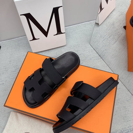 Chypre Sandal Black