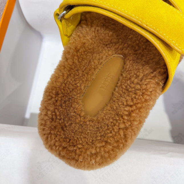 Chypre Sandal Gold shearling insole Yellow Velvet leather lining